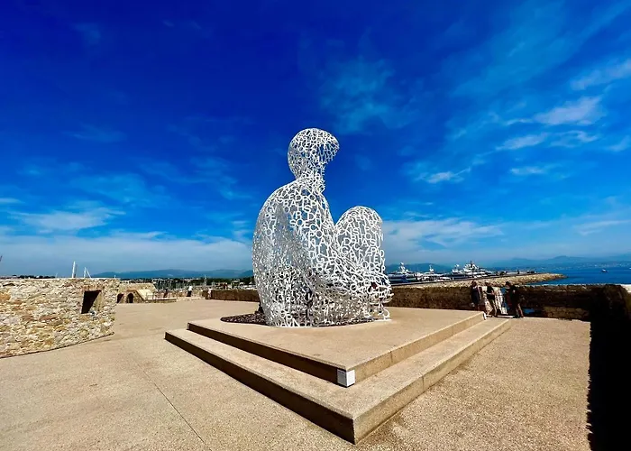 Neuf Vieil Apartment *